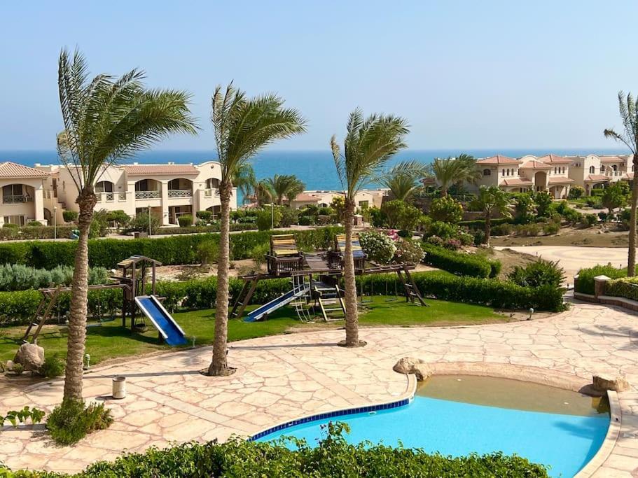 Amazing Beachfront Townhouse Chalet Ain Sokhna Villa Айн Сохна Екстериор снимка
