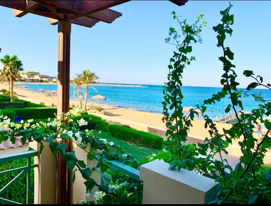Amazing Beachfront Townhouse Chalet Ain Sokhna Villa Айн Сохна Екстериор снимка